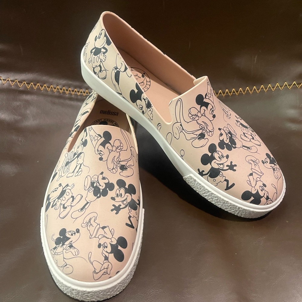 Melissa Women’s Mickey Rubber Loafers Size 9